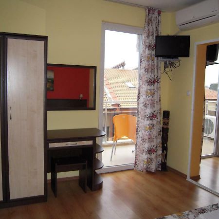 Bona Dea Club Hotel Sveti Vlas Eksteriør bilde