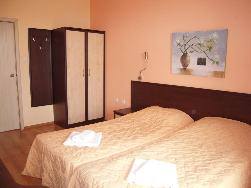 Bona Dea Club Hotel Sveti Vlas Rom bilde