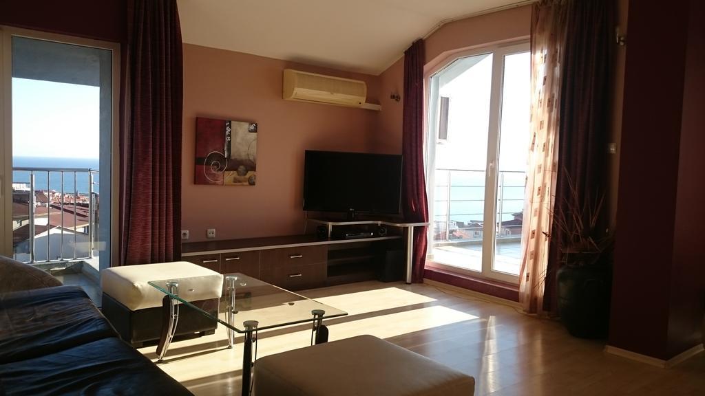 Bona Dea Club Hotel Sveti Vlas Eksteriør bilde