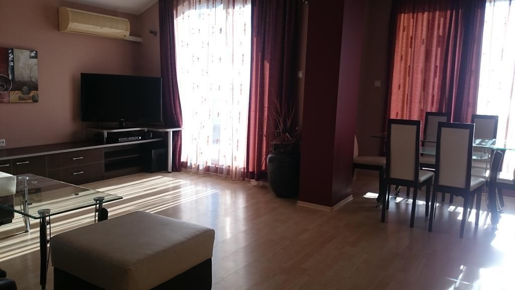 Bona Dea Club Hotel Sveti Vlas Eksteriør bilde