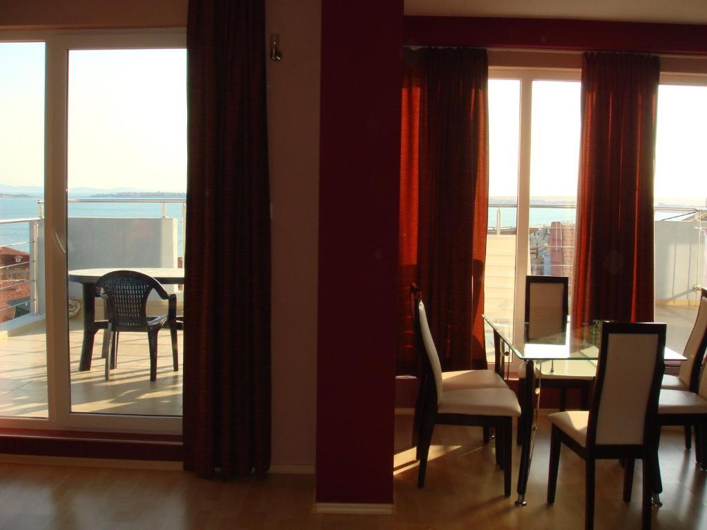 Bona Dea Club Hotel Sveti Vlas Rom bilde