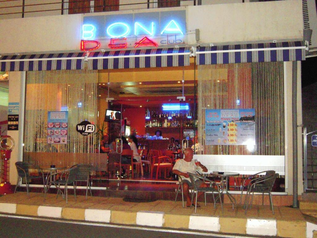 Bona Dea Club Hotel Sveti Vlas Eksteriør bilde